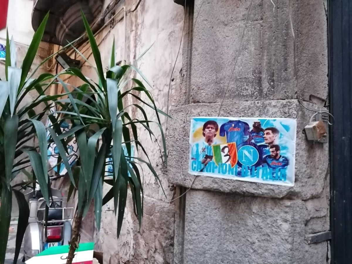 Suite San Gennaro Bis Naples Exterior photo